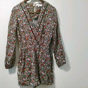 V Neck long sleeve blouse